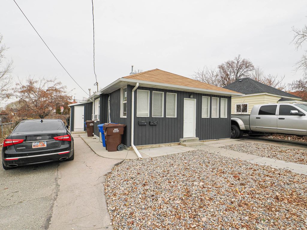 Photo of 620 W 2ND AVE, Midvale, UT 84047 (MLS # 2128157)
