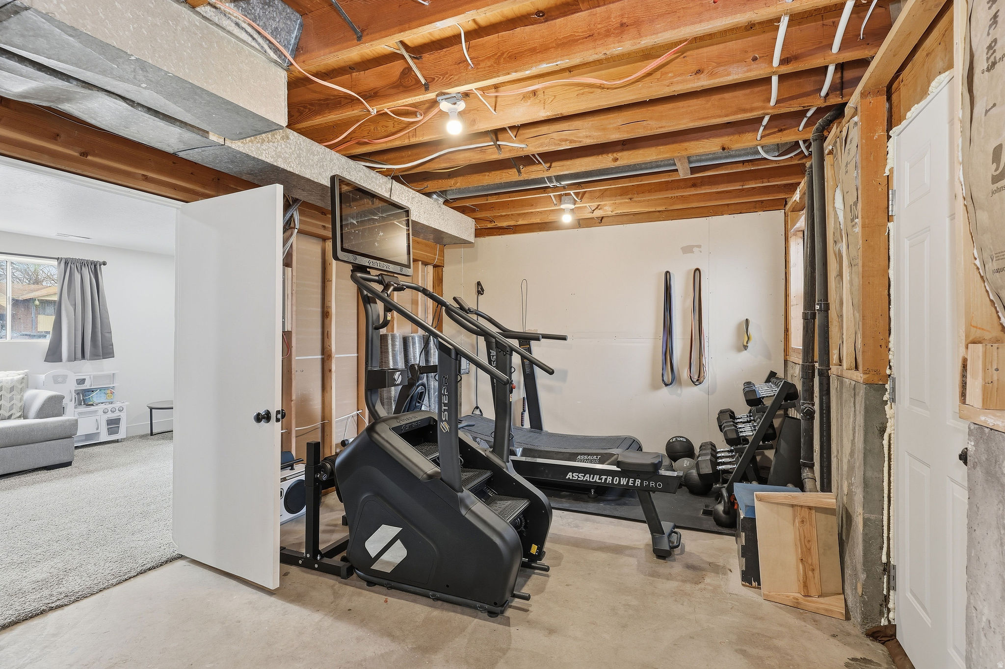 EVE'S GARDEN - Residential