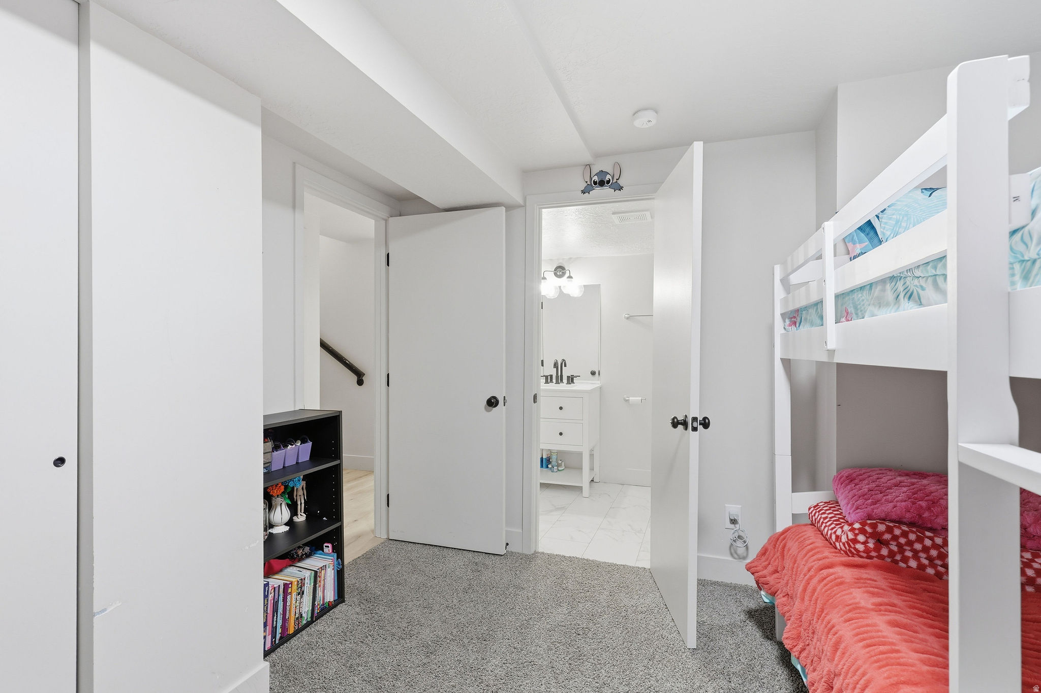 EVE'S GARDEN - Residential