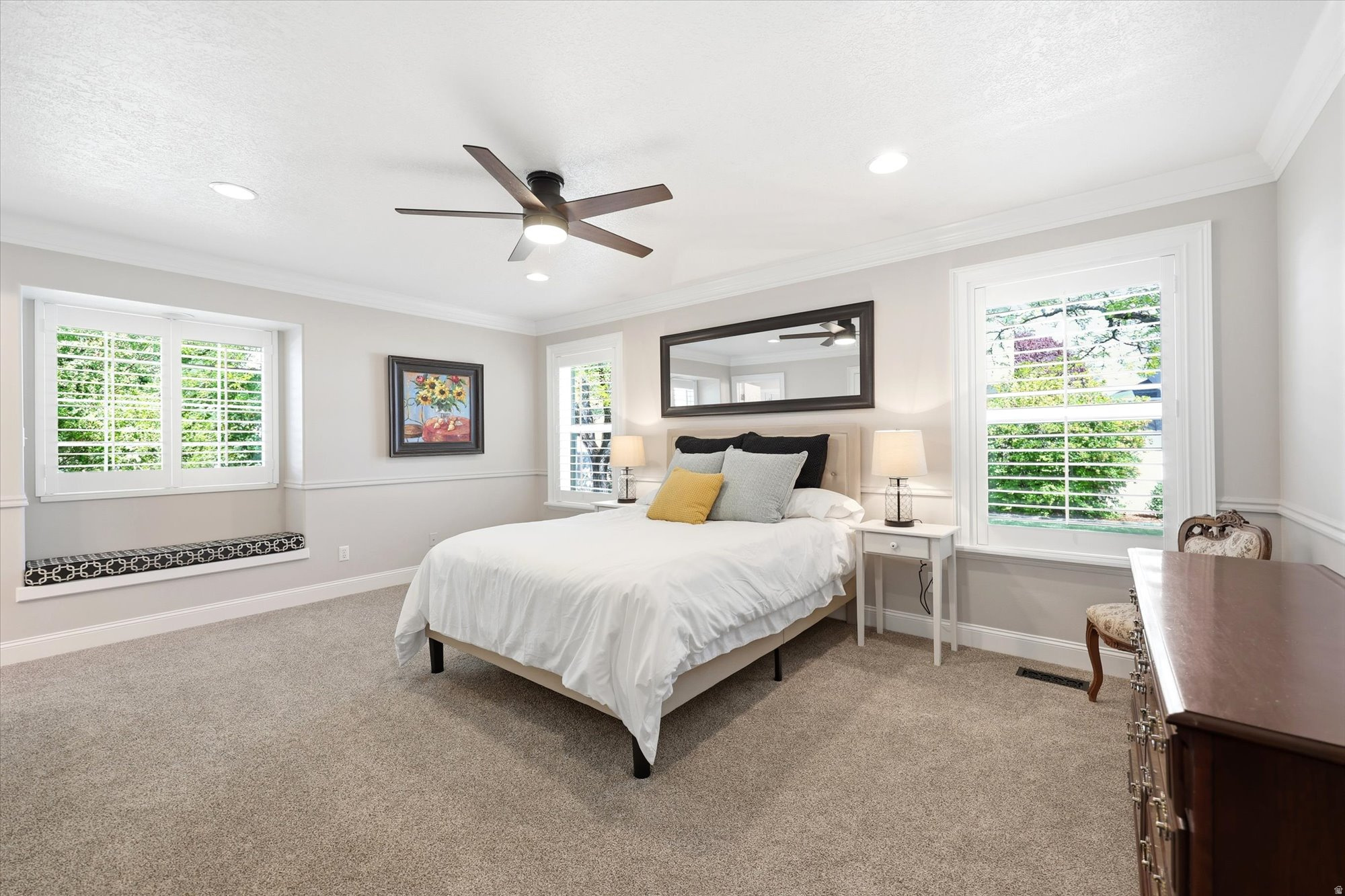 WOLF HOLLOW HEIGHTS - Residential
