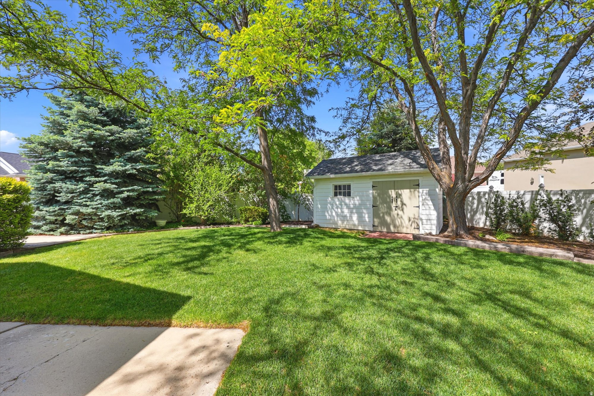 WOLF HOLLOW HEIGHTS - Residential