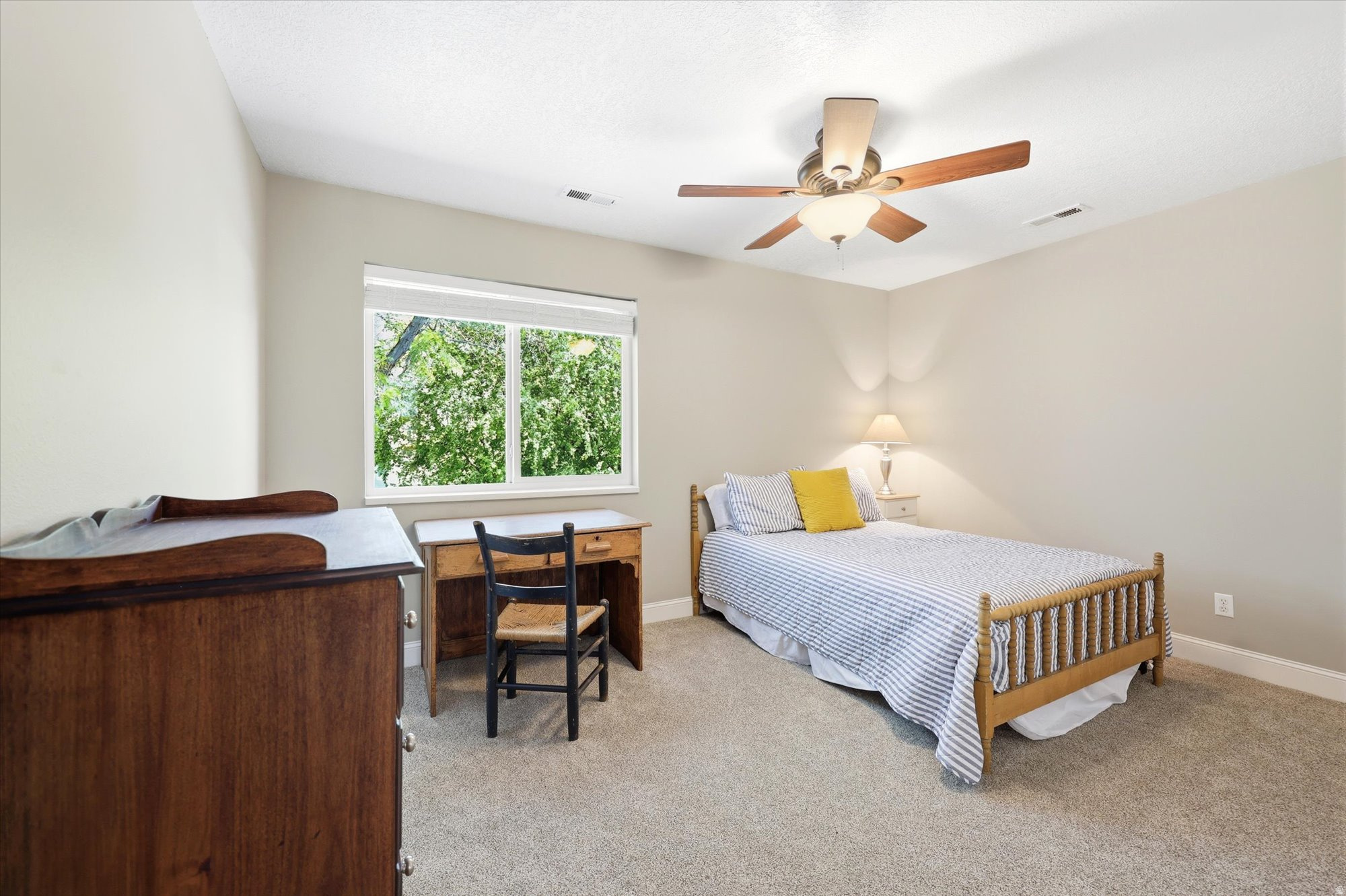 WOLF HOLLOW HEIGHTS - Residential