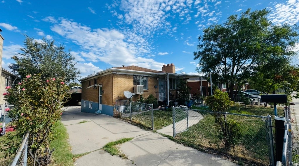Photo of 1412 W GILLESPIE AVE, Salt Lake City, UT 84104 (MLS # 2186193)
