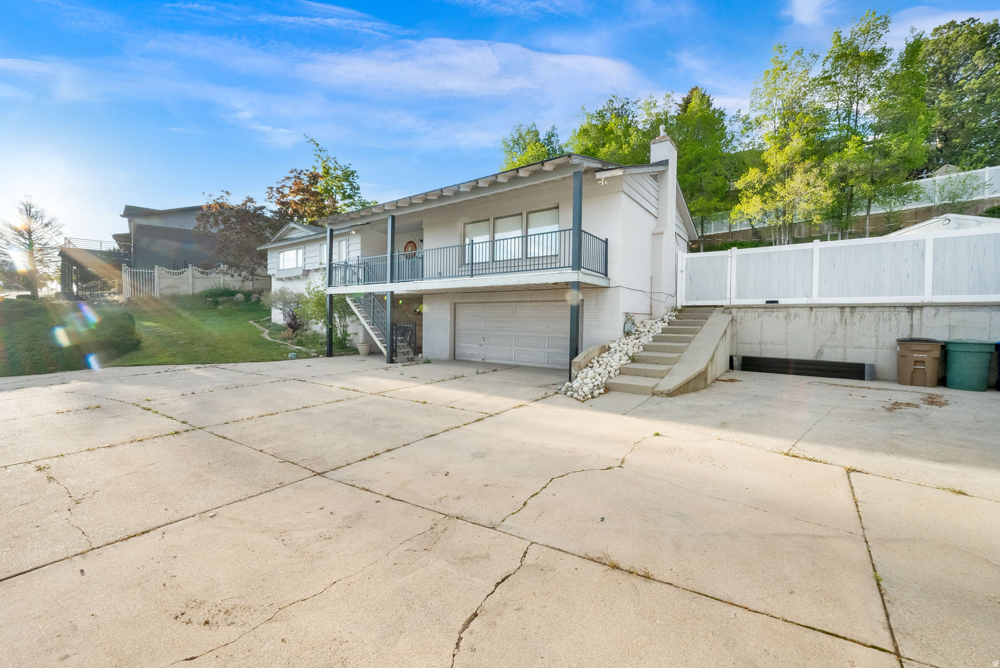 NORTH HILLS - Residential