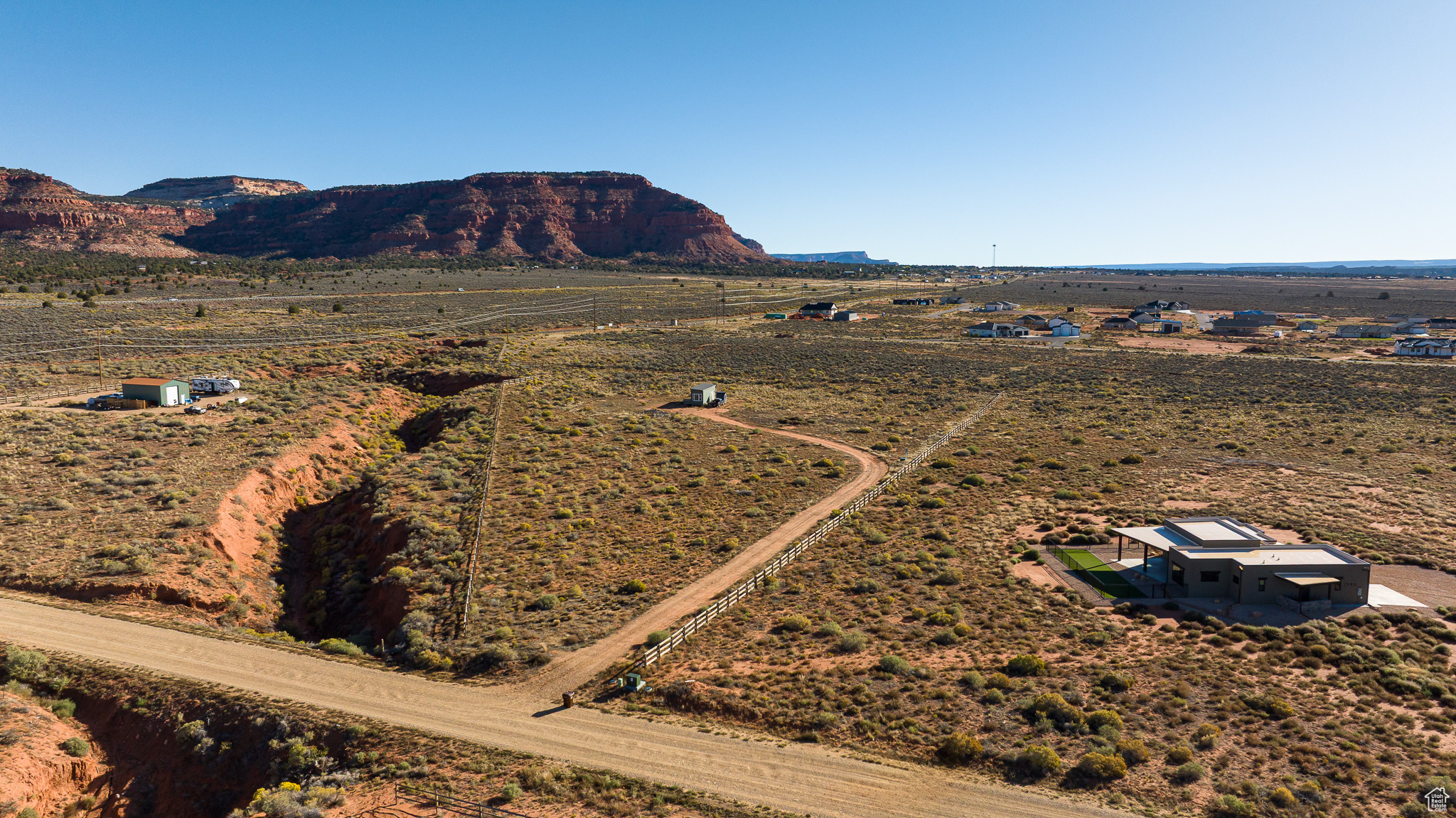 CRIMSON ESTATES - Land