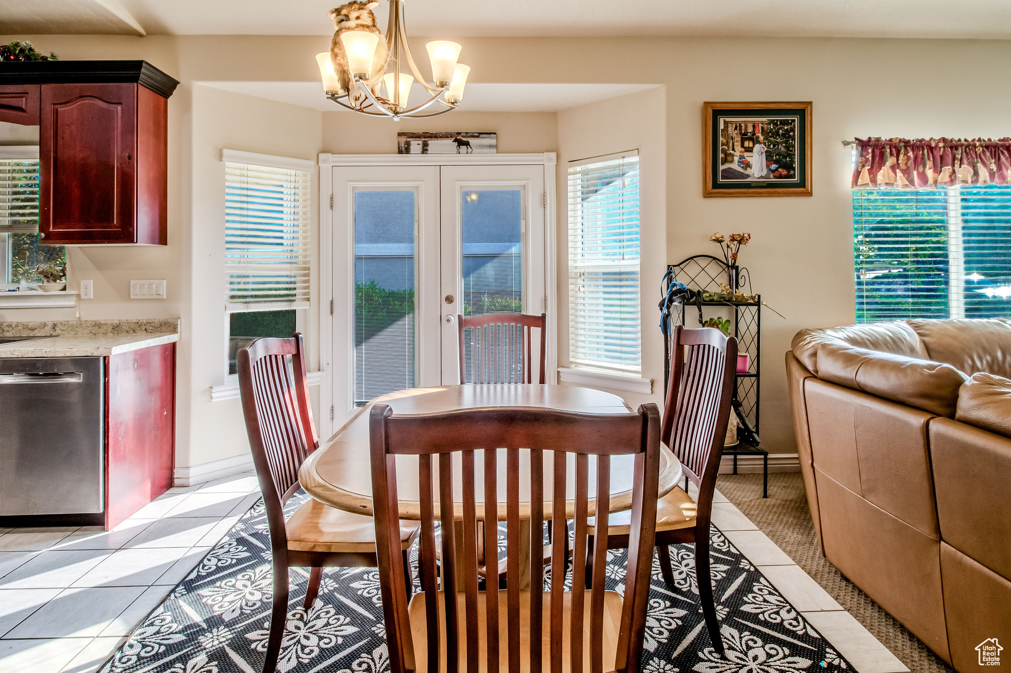 SARATOGA SPRINGS - Residential