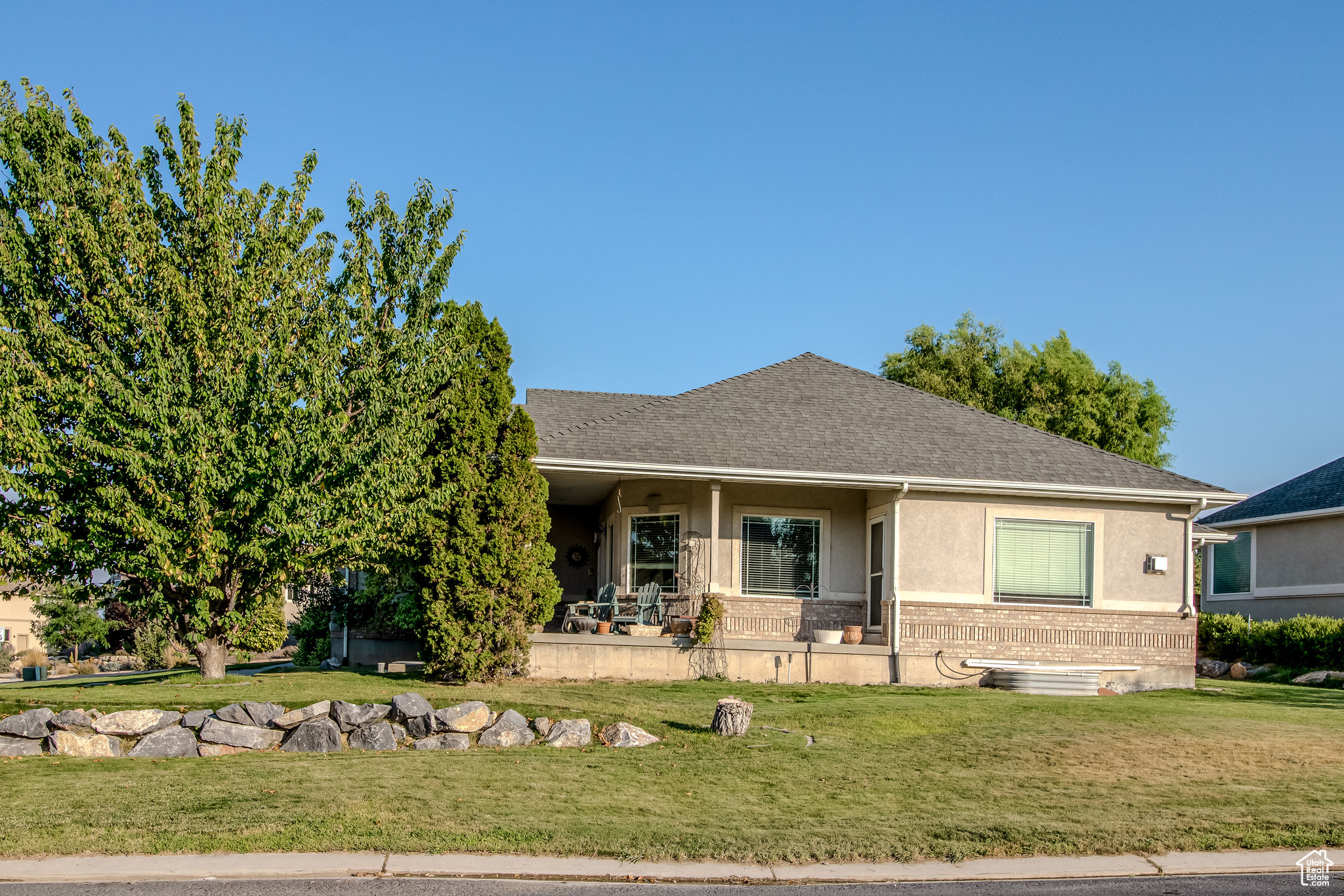 SARATOGA SPRINGS - Residential