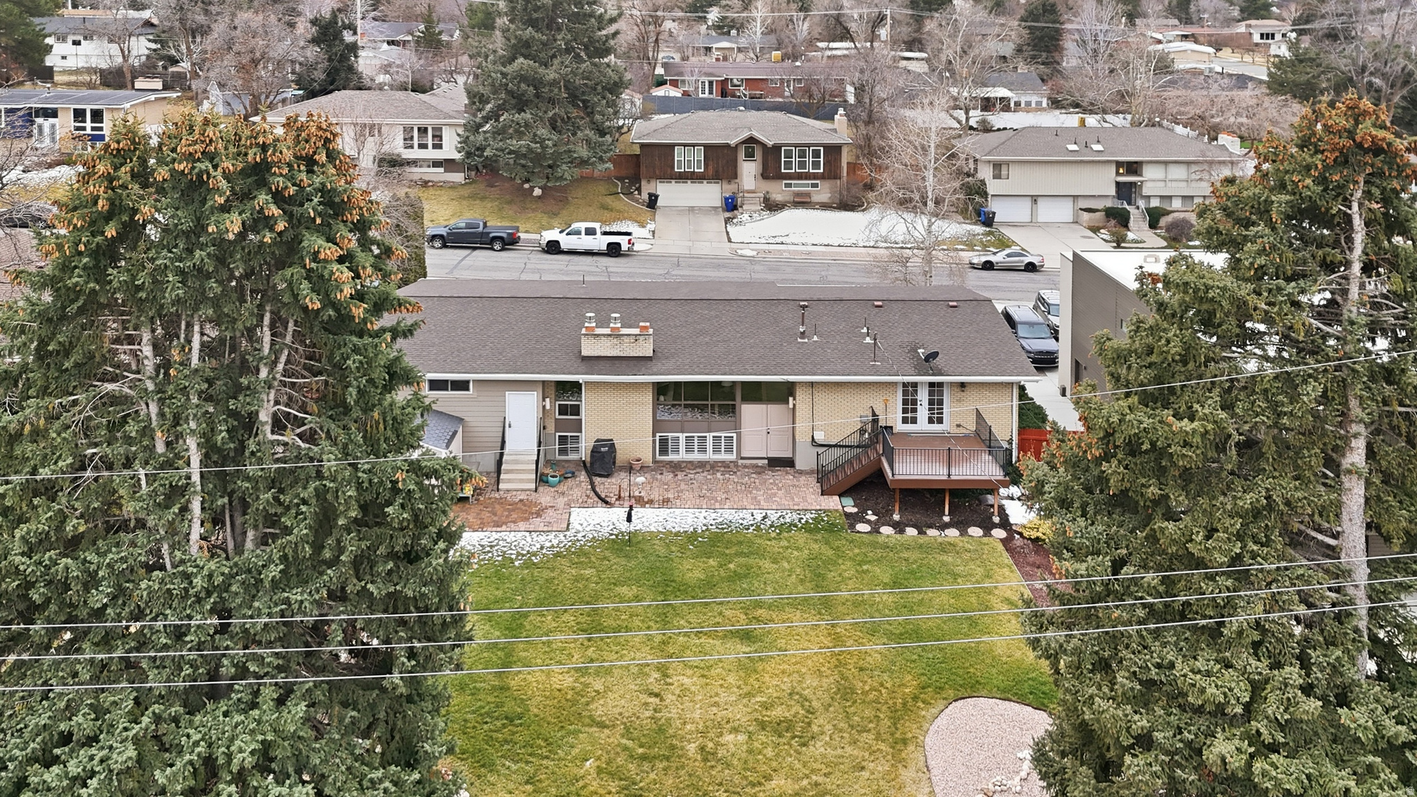 WILLOW CREEK - Residential