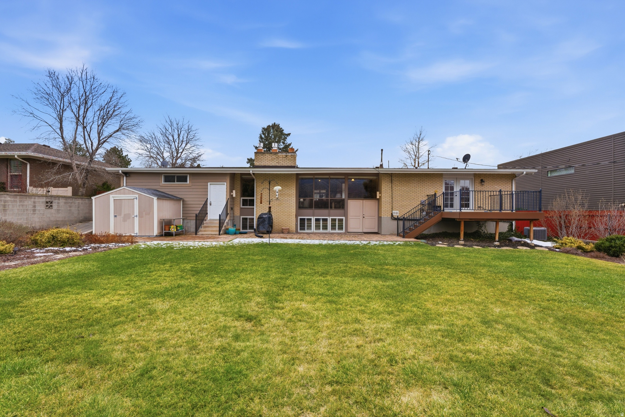 WILLOW CREEK - Residential