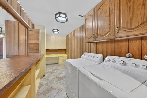 Tiny photo for 3664 S LAURELCREST DR, Salt Lake City, UT 84109 (MLS # 2155587)