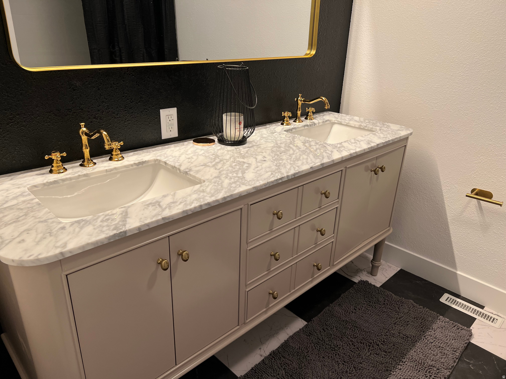 WESTWOOD ESTATES - Residential