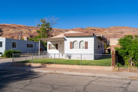 Tiny photo for 476 N CLIFFVIEW DR, Moab, UT 84532 (MLS # 2155048)