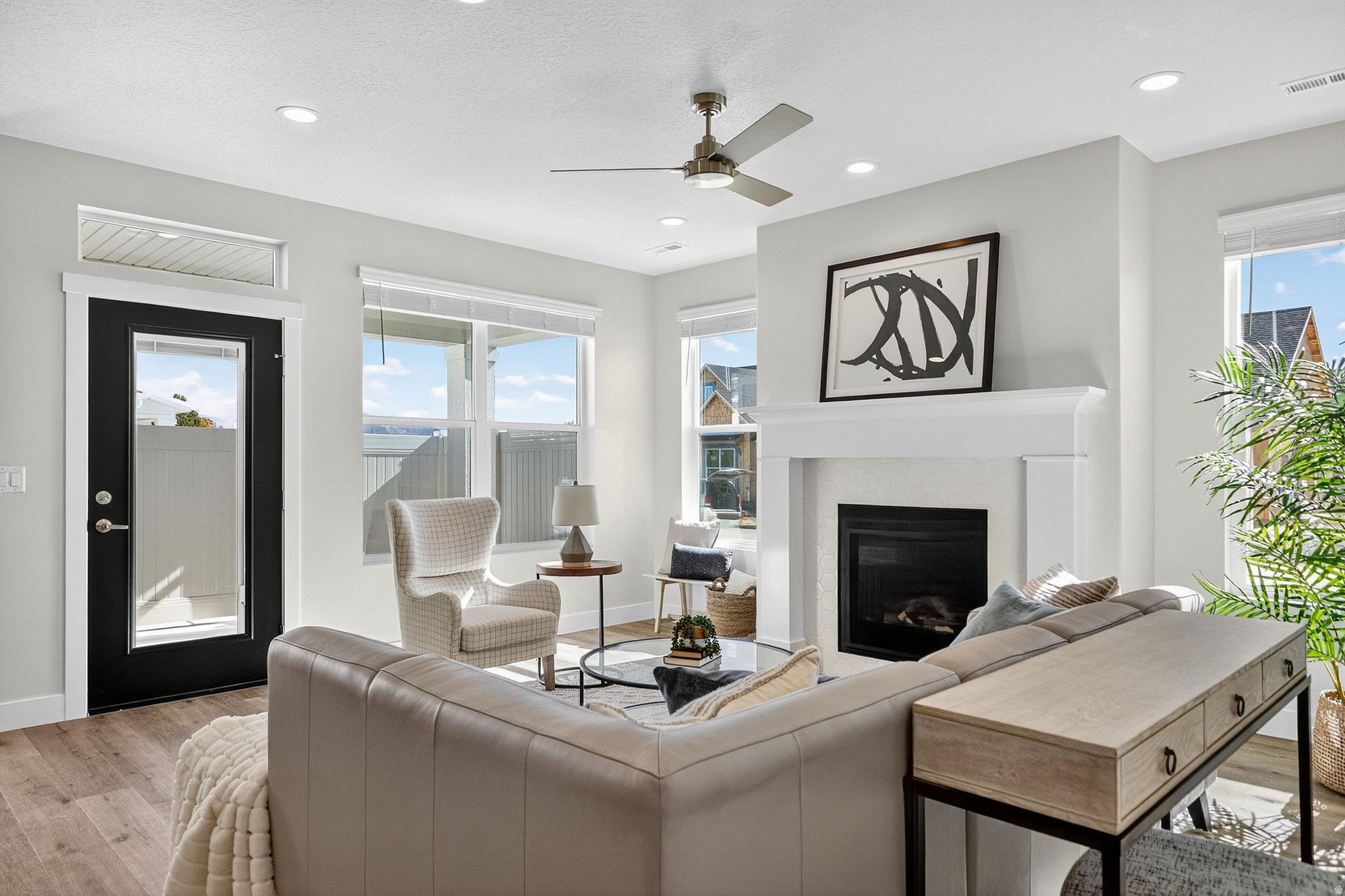 BLUFF VIEW - Residential