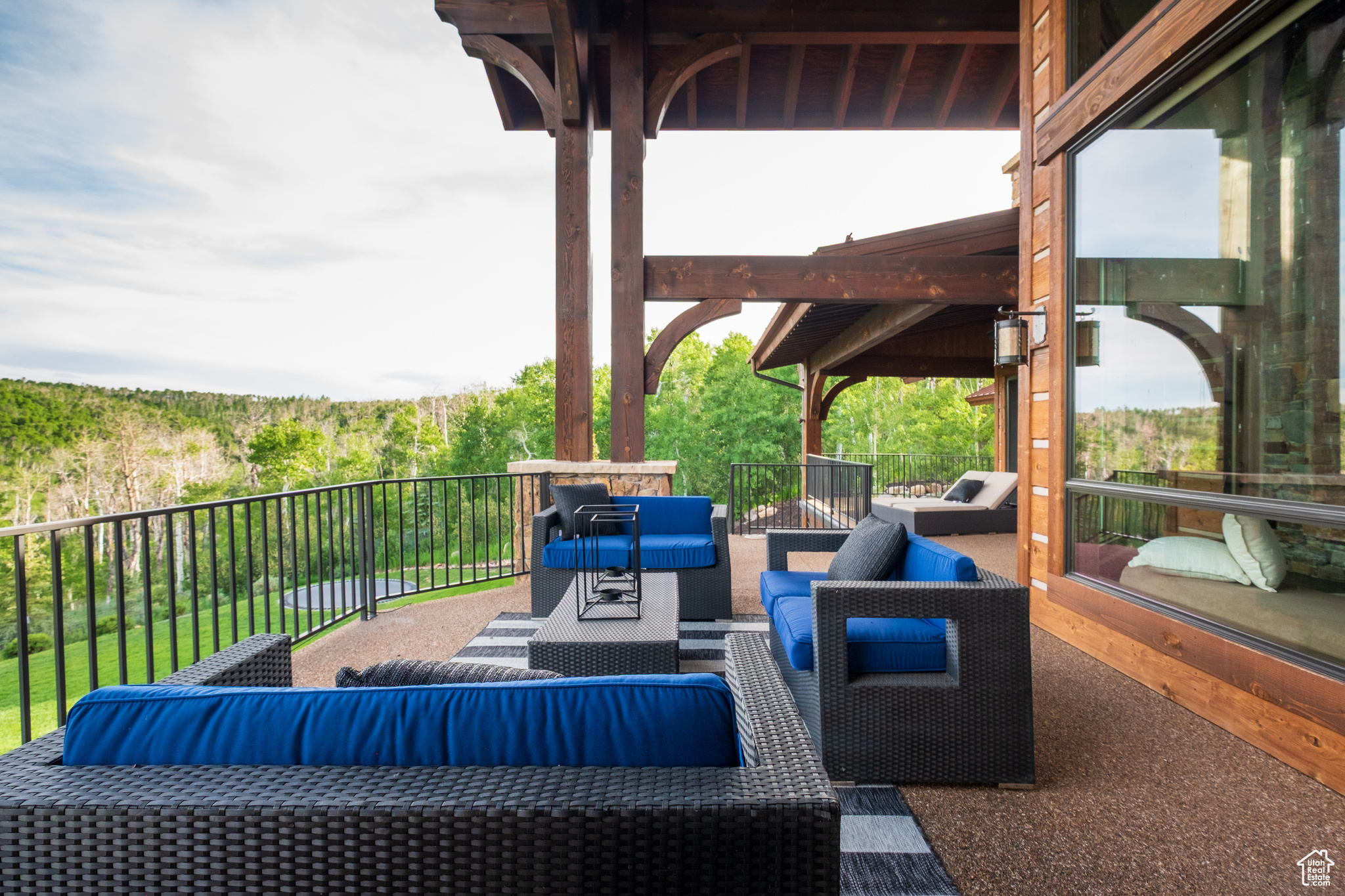 WOLF CREEK RANCH - Residential