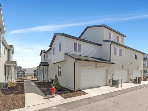 Tiny photo for 6825 S CLEVER PEAK LN W, West Jordan, UT 84081 (MLS # 2146928)