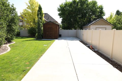 Tiny photo for 2172 N 2625 W, Farr West, UT 84404 (MLS # 2103259)