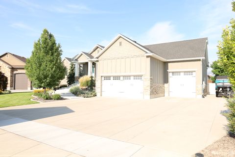 Tiny photo for 2172 N 2625 W, Farr West, UT 84404 (MLS # 2103259)