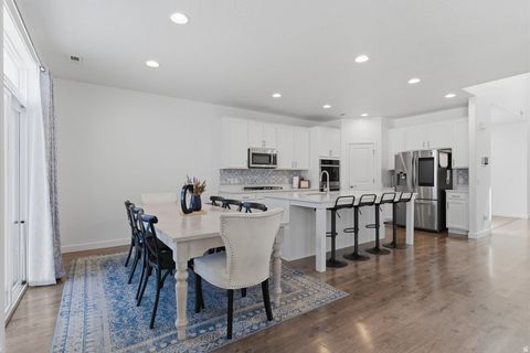 Tiny photo for 3458 S GRAY PINE LN, Syracuse, UT 84075 (MLS # 2155685)