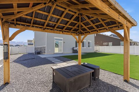 Tiny photo for 3458 S GRAY PINE LN, Syracuse, UT 84075 (MLS # 2155685)