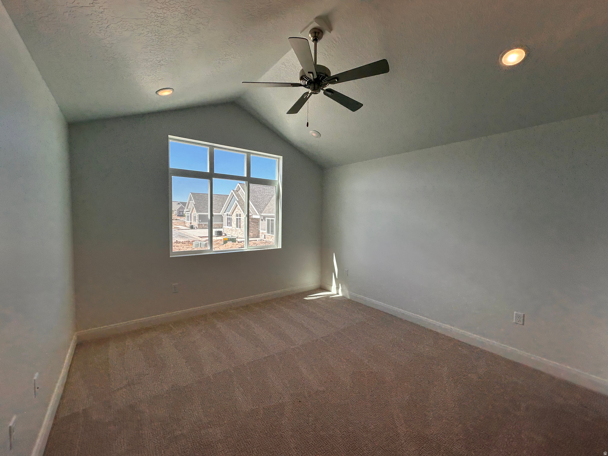 HEARTHSTONE VILLAS - Residential