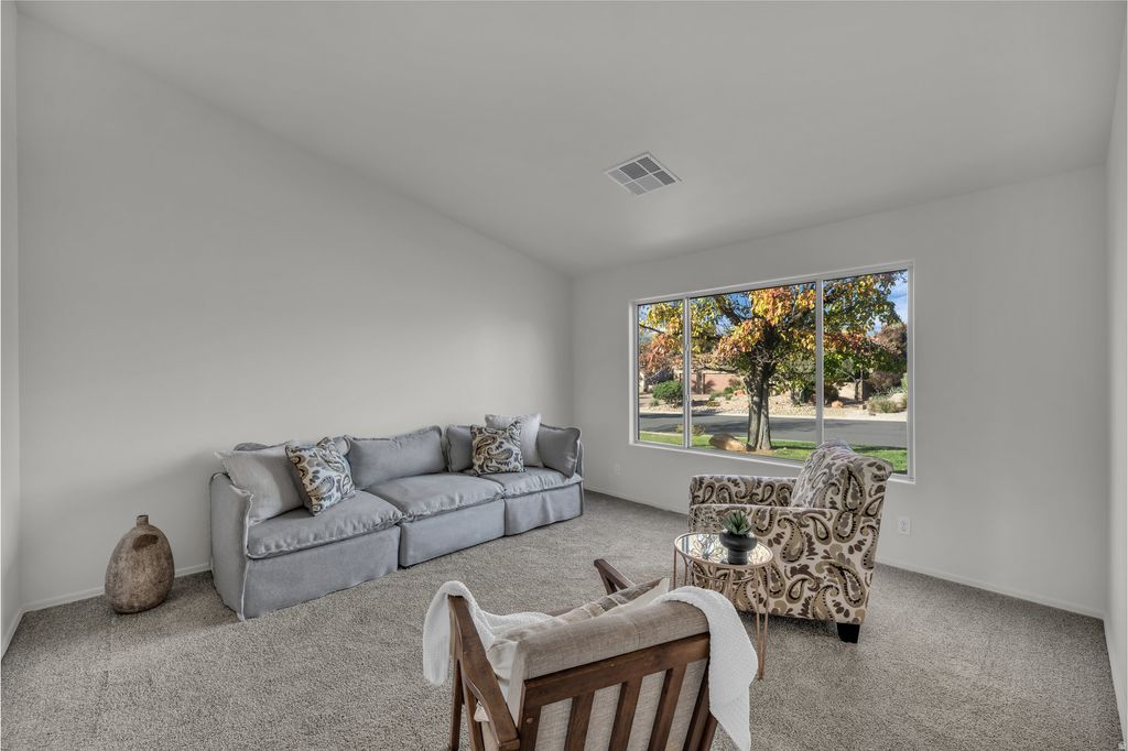 Photo of 2287 W 1050 N, Hurricane, UT 84737 (MLS # 2125101)