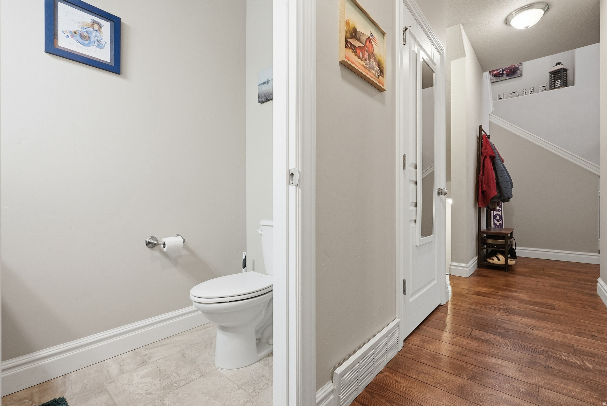 YALECREST TOWNS 148 - Residential