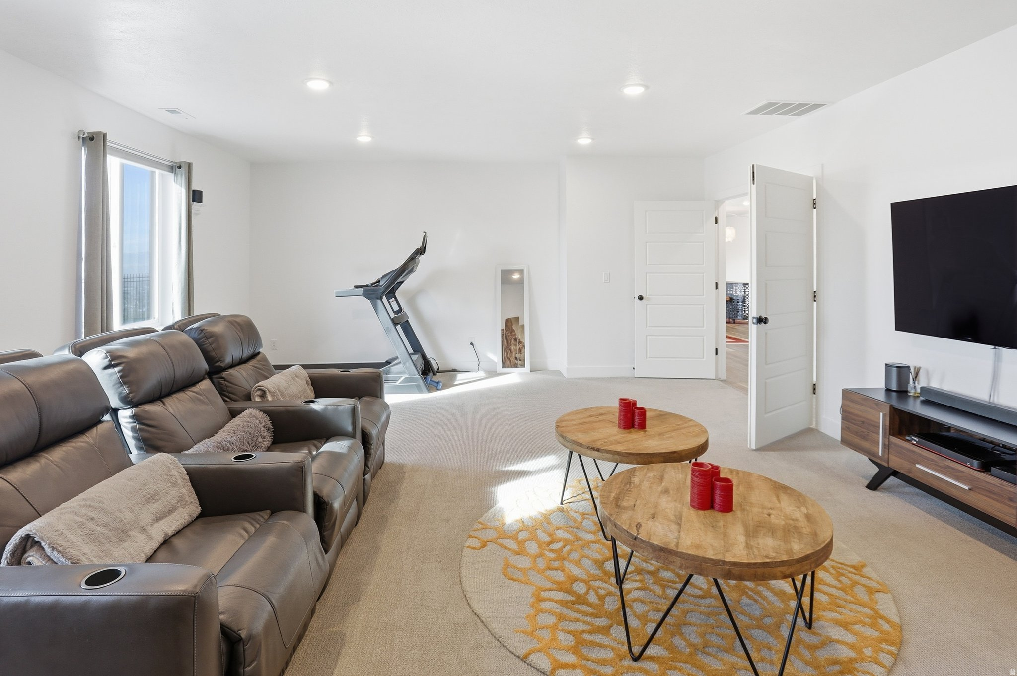 SHORELINE - Residential