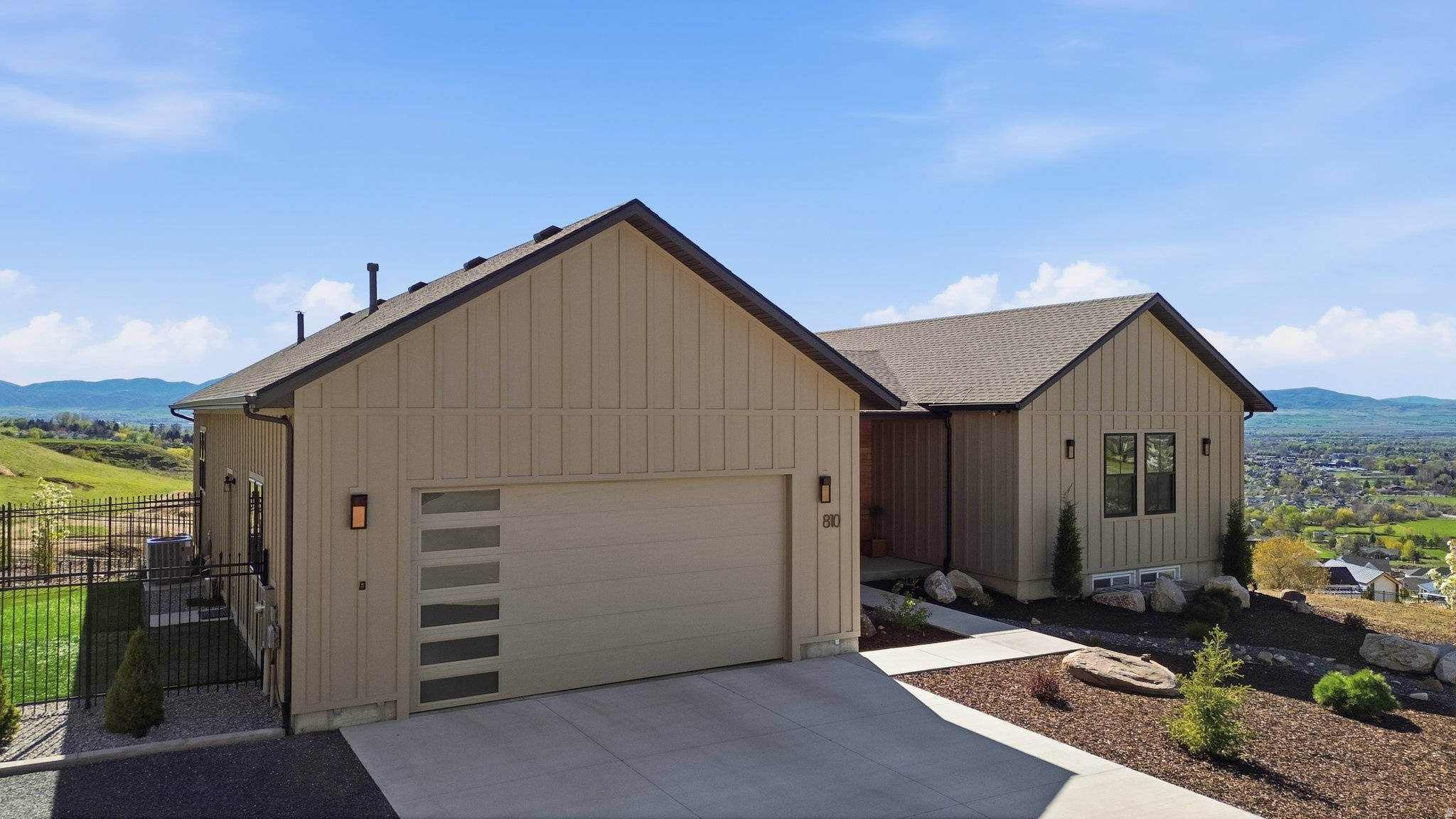 SHORELINE - Residential