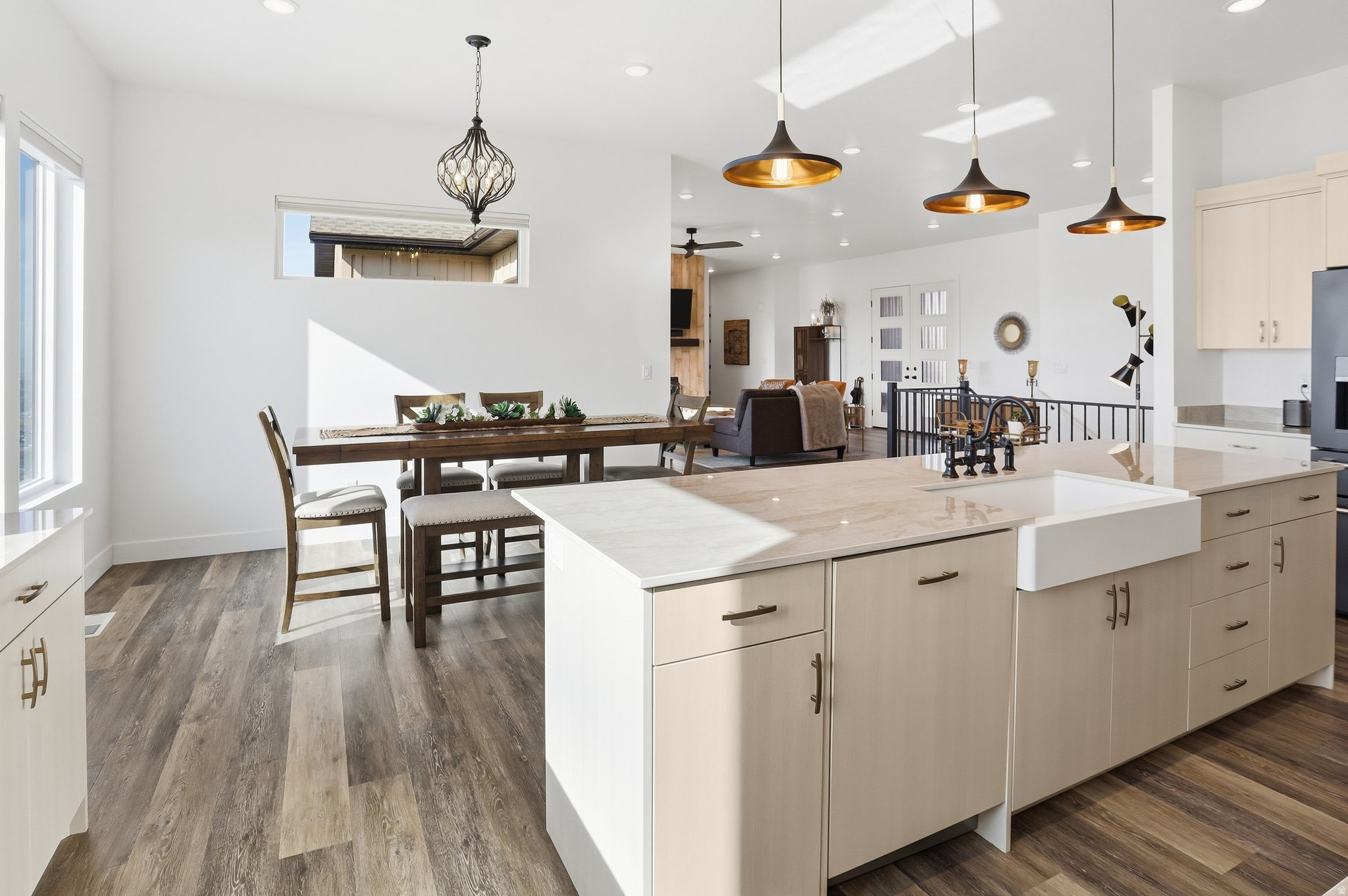 SHORELINE - Residential