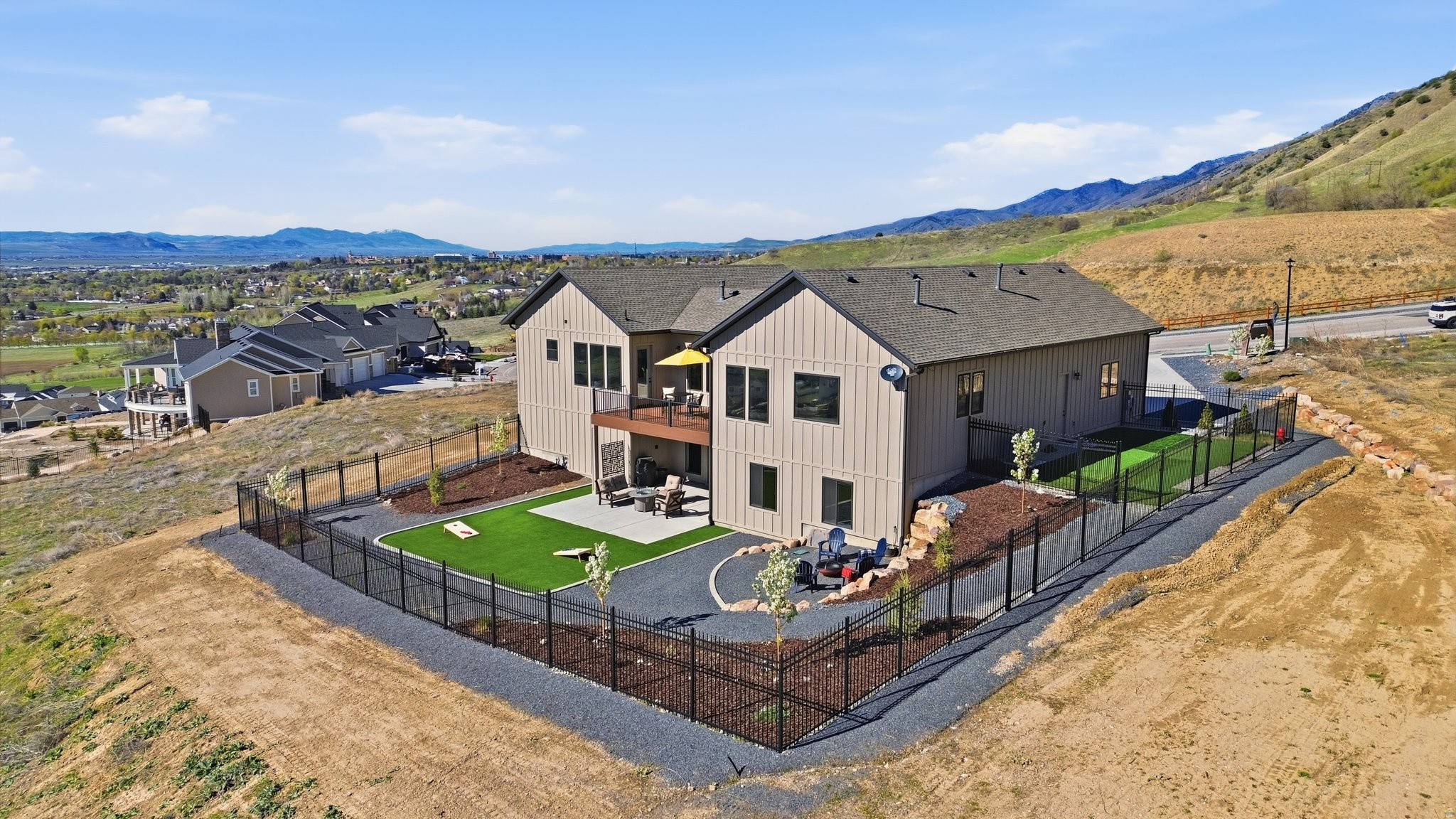 SHORELINE - Residential