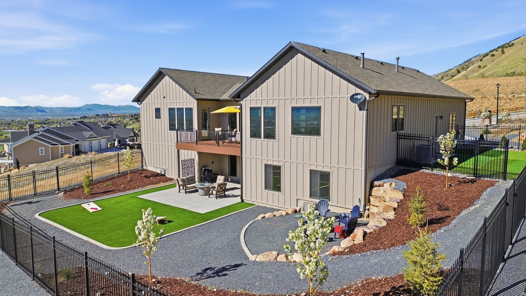 SHORELINE - Residential