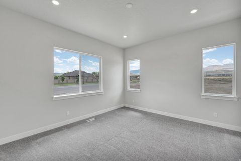 Tiny photo for 6199 W WAPITI RIDGE LN #333, Herriman, UT 84096 (MLS # 2142483)