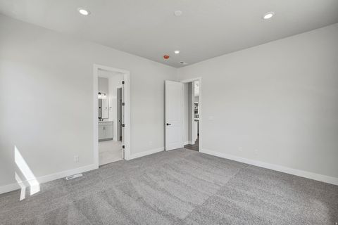 Tiny photo for 6199 W WAPITI RIDGE LN #333, Herriman, UT 84096 (MLS # 2142483)