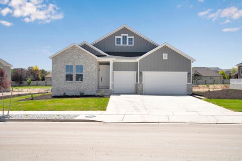 Photo of 6199 W WAPITI RIDGE LN #333, Herriman, UT 84096 (MLS # 2142483)