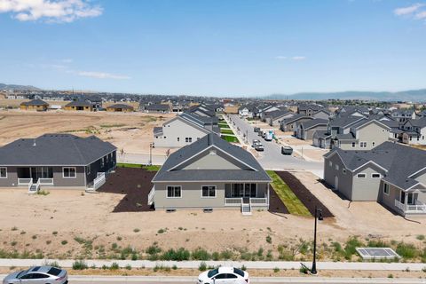Tiny photo for 6199 W WAPITI RIDGE LN #333, Herriman, UT 84096 (MLS # 2142483)