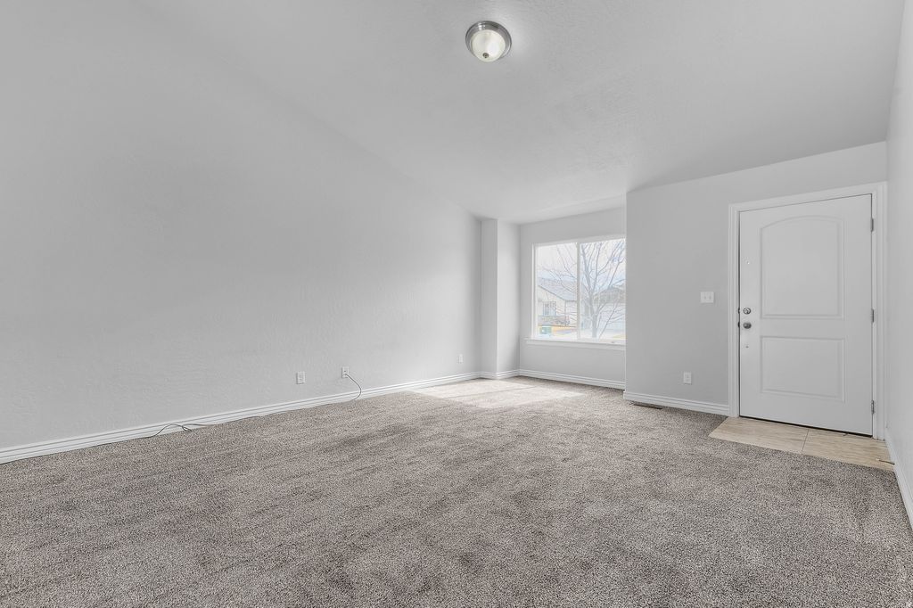 Photo of 1337 E SKIP ST, Eagle Mountain, UT 84005 (MLS # 2141156)