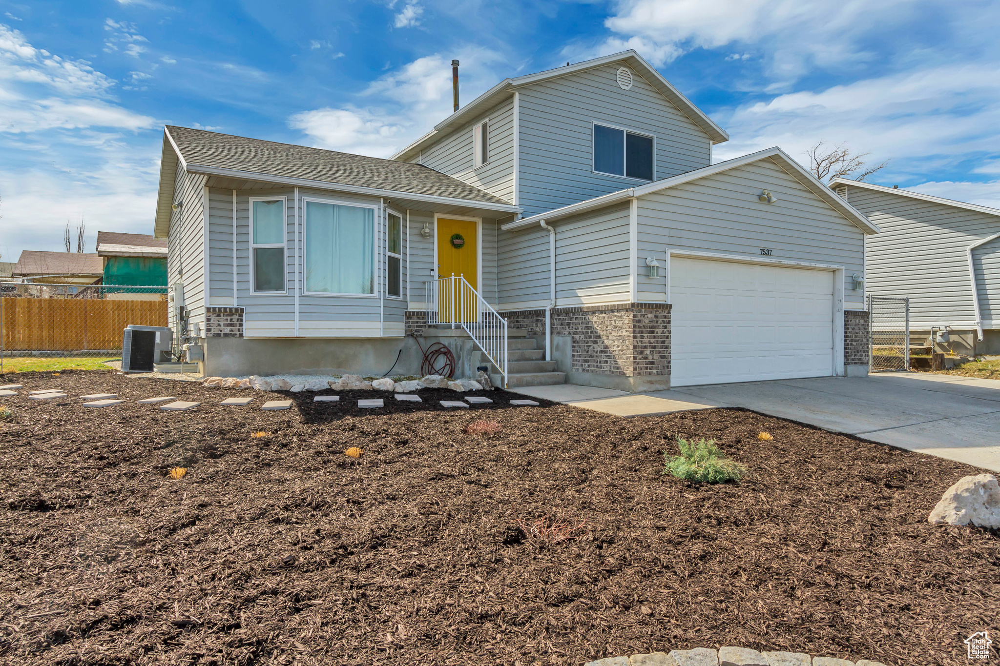 7537 W Patriot Dr, Magna, Utah image 2