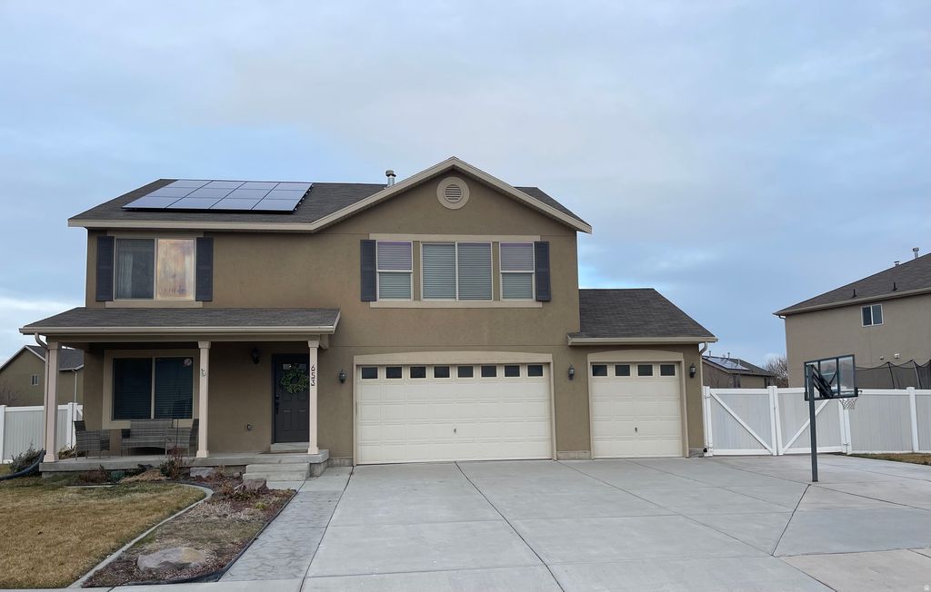 Photo of 653 S WILLOW PARK DR W, Lehi, UT 84043 (MLS # 2137031)