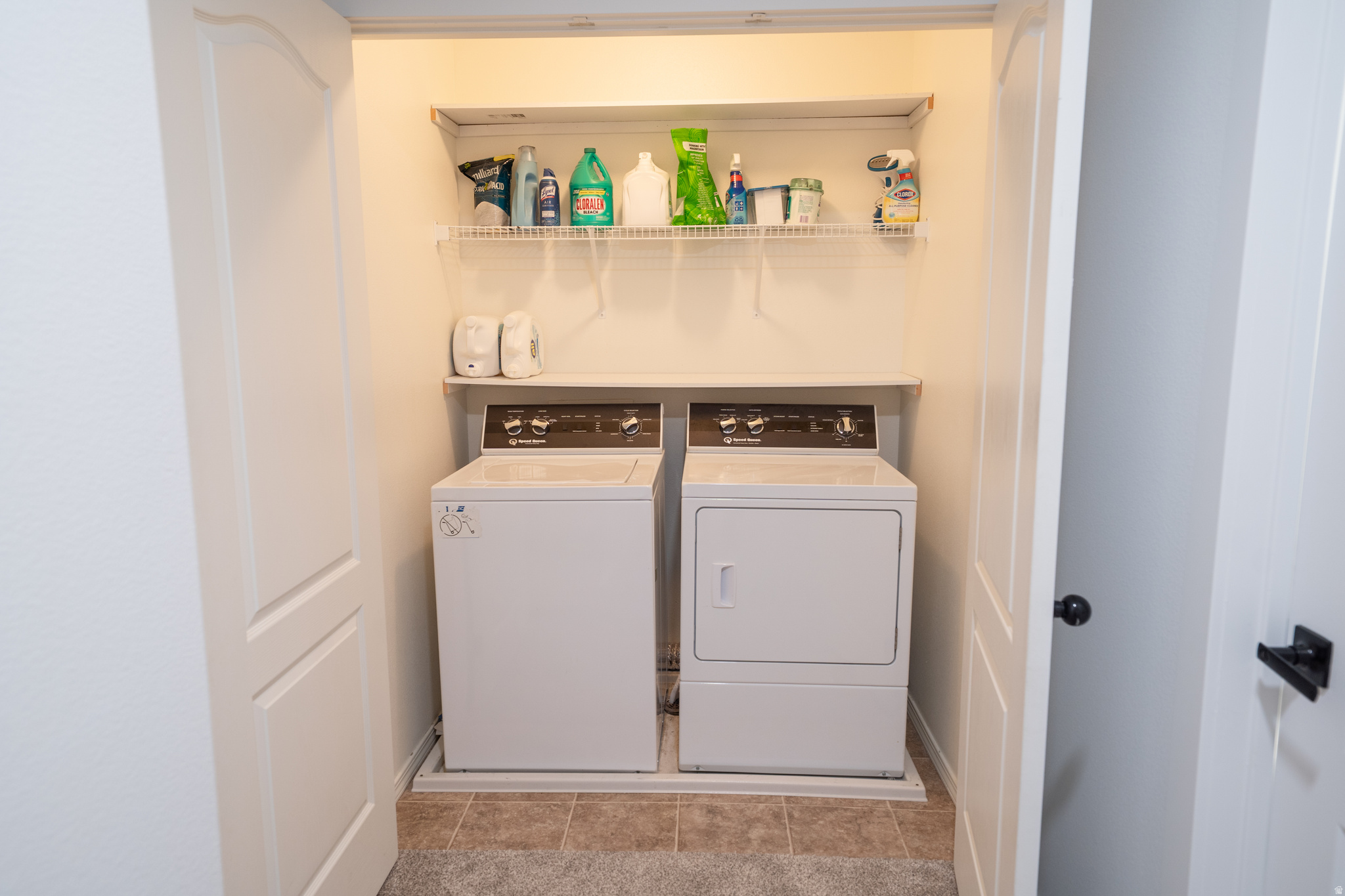 JORDAN WILLOWS - Residential