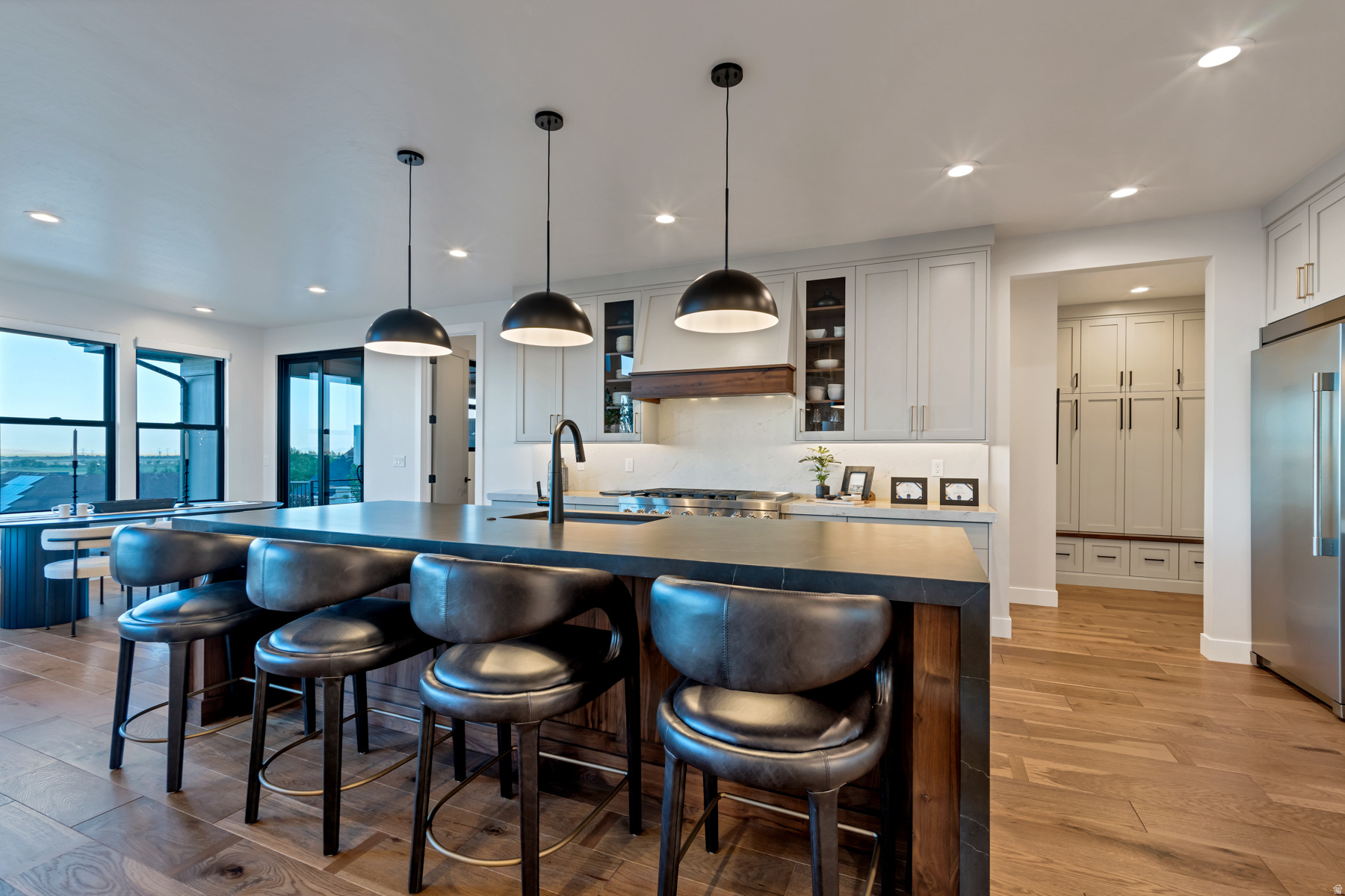SUMMERHILL LANE - Residential