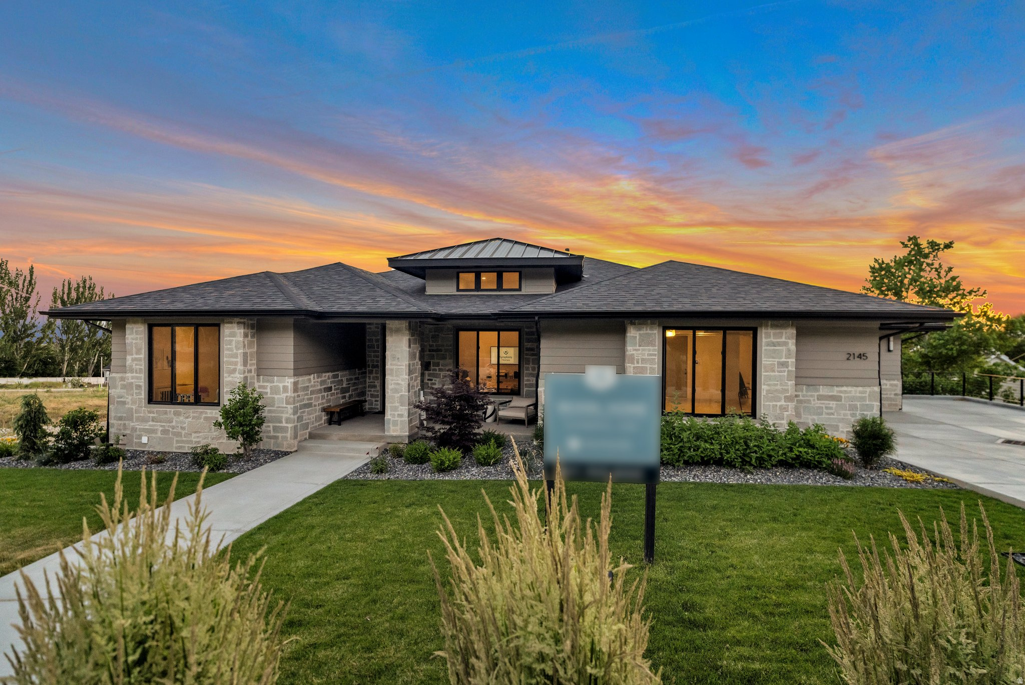 SUMMERHILL LANE - Residential