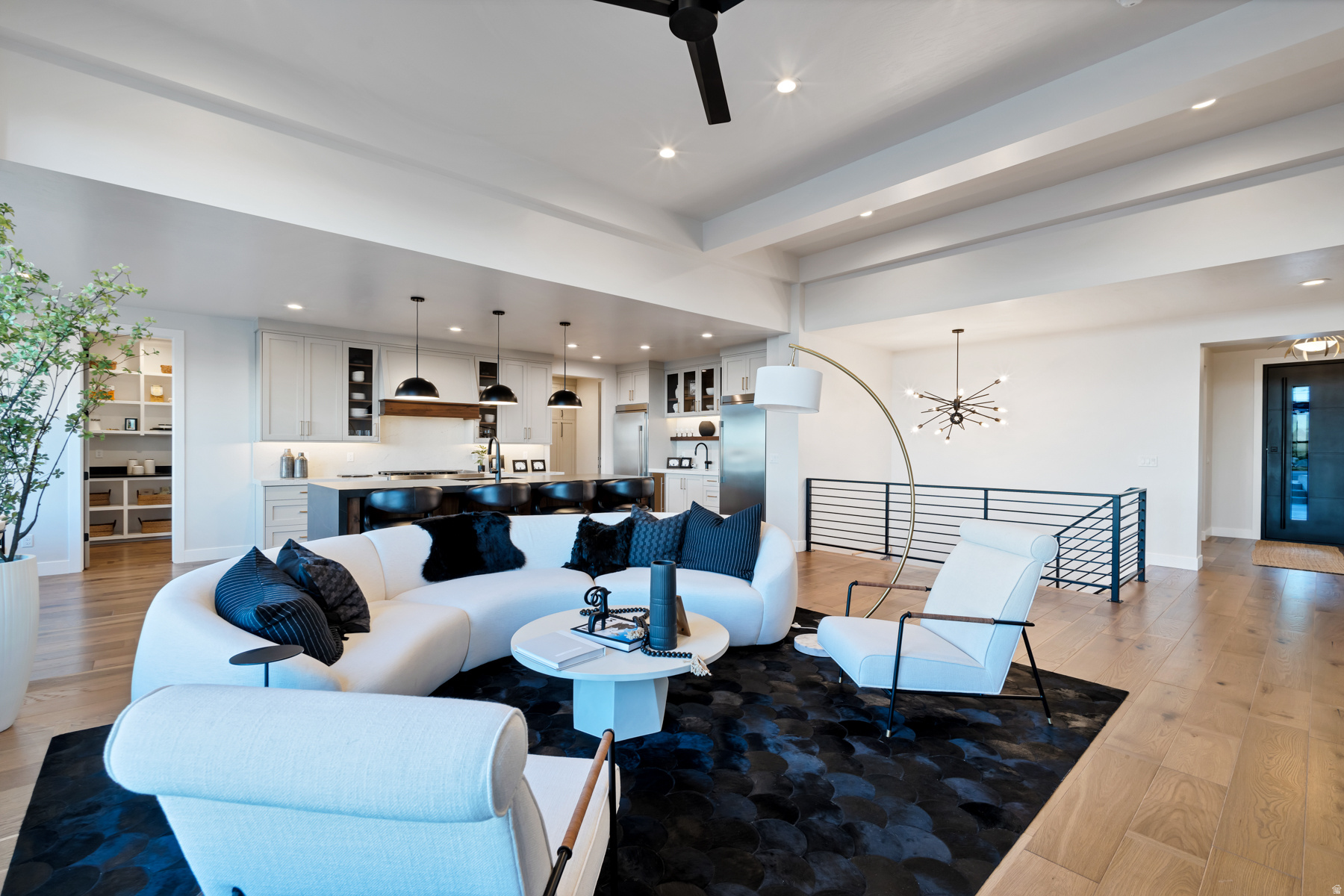 SUMMERHILL LANE - Residential