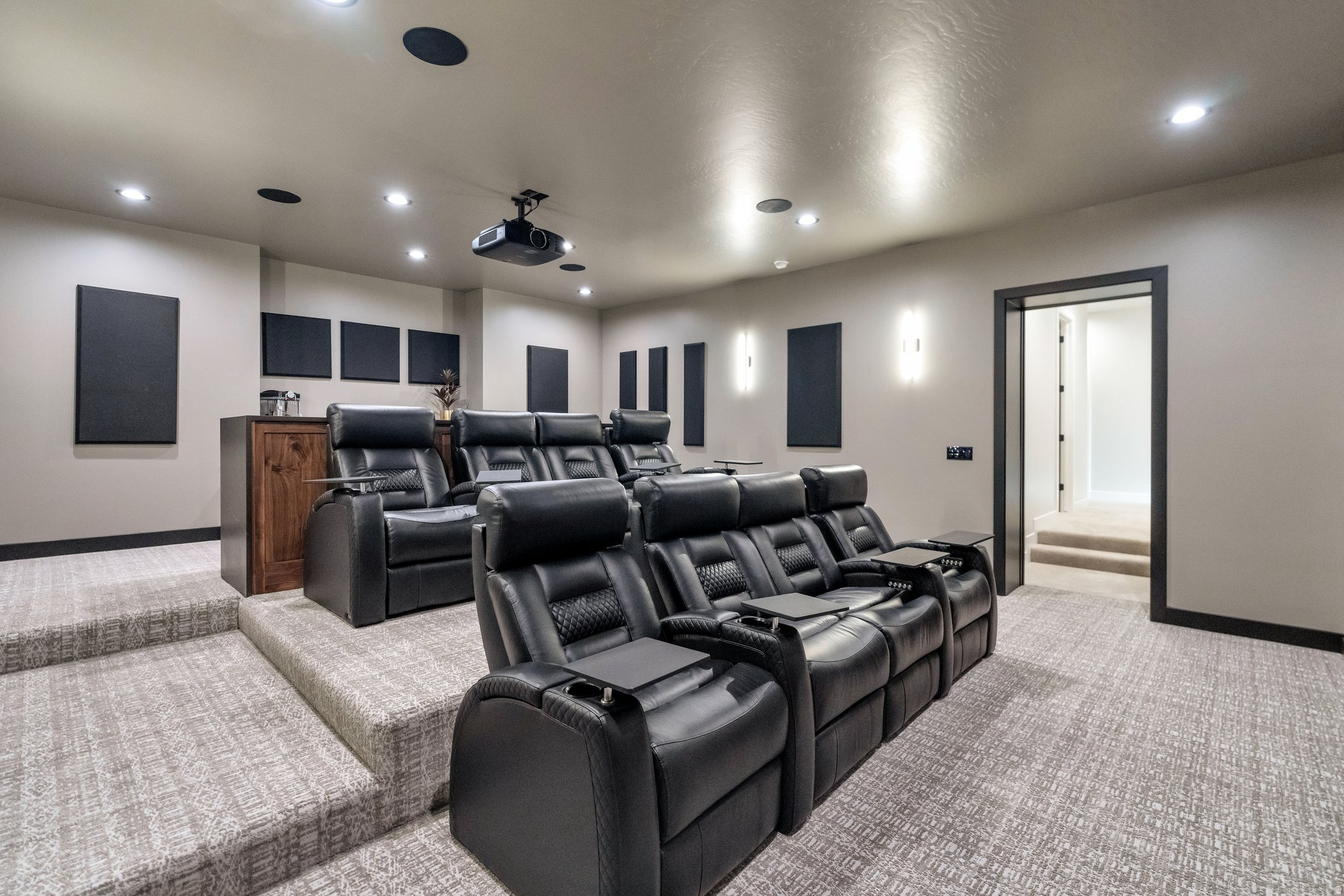 SUMMERHILL LANE - Residential