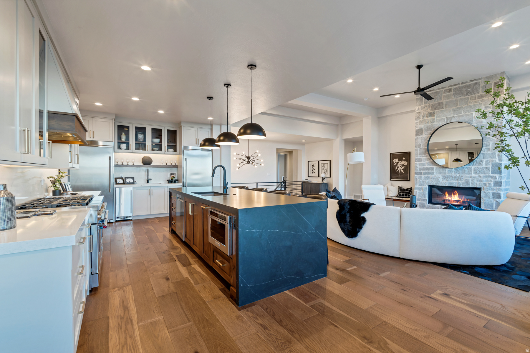 SUMMERHILL LANE - Residential