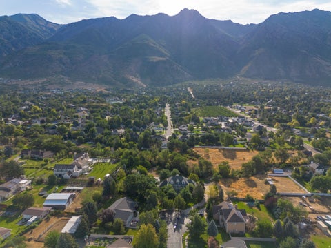 Tiny photo for 500 E 426 N, Alpine, UT 84004 (MLS # 2177937)