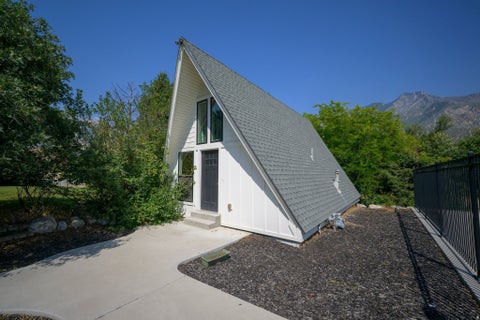 Tiny photo for 500 E 426 N, Alpine, UT 84004 (MLS # 2177937)