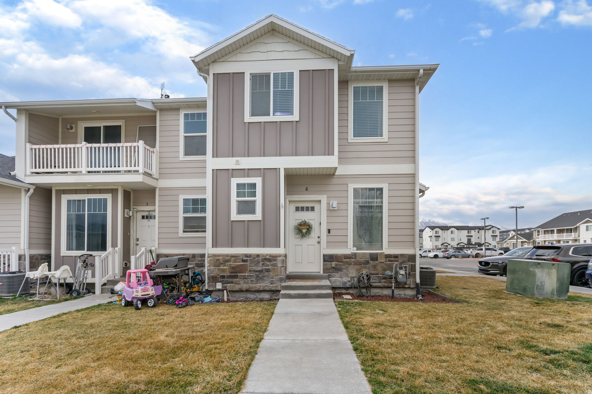 EAGLE POINT - Residential