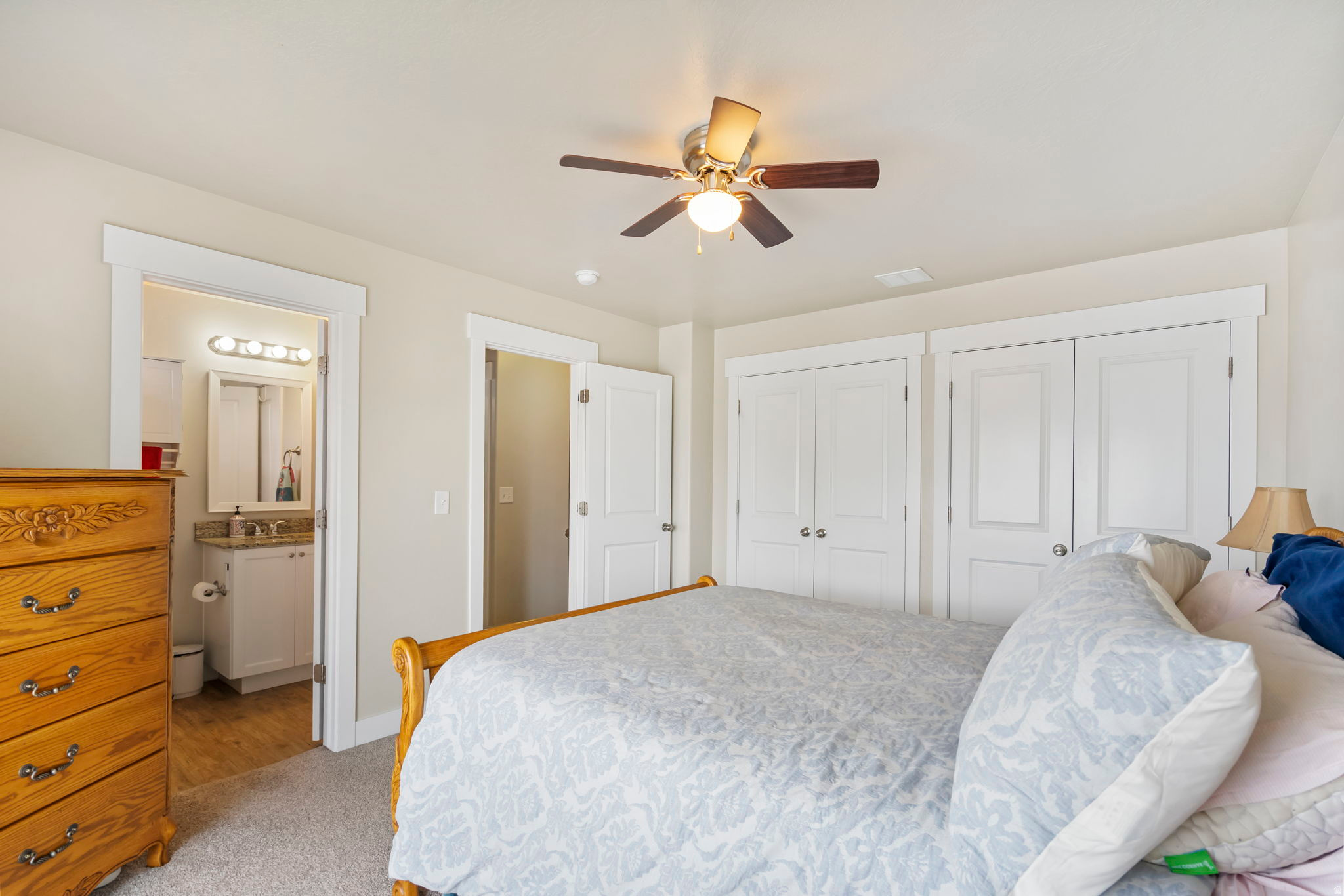 EAGLE POINT - Residential