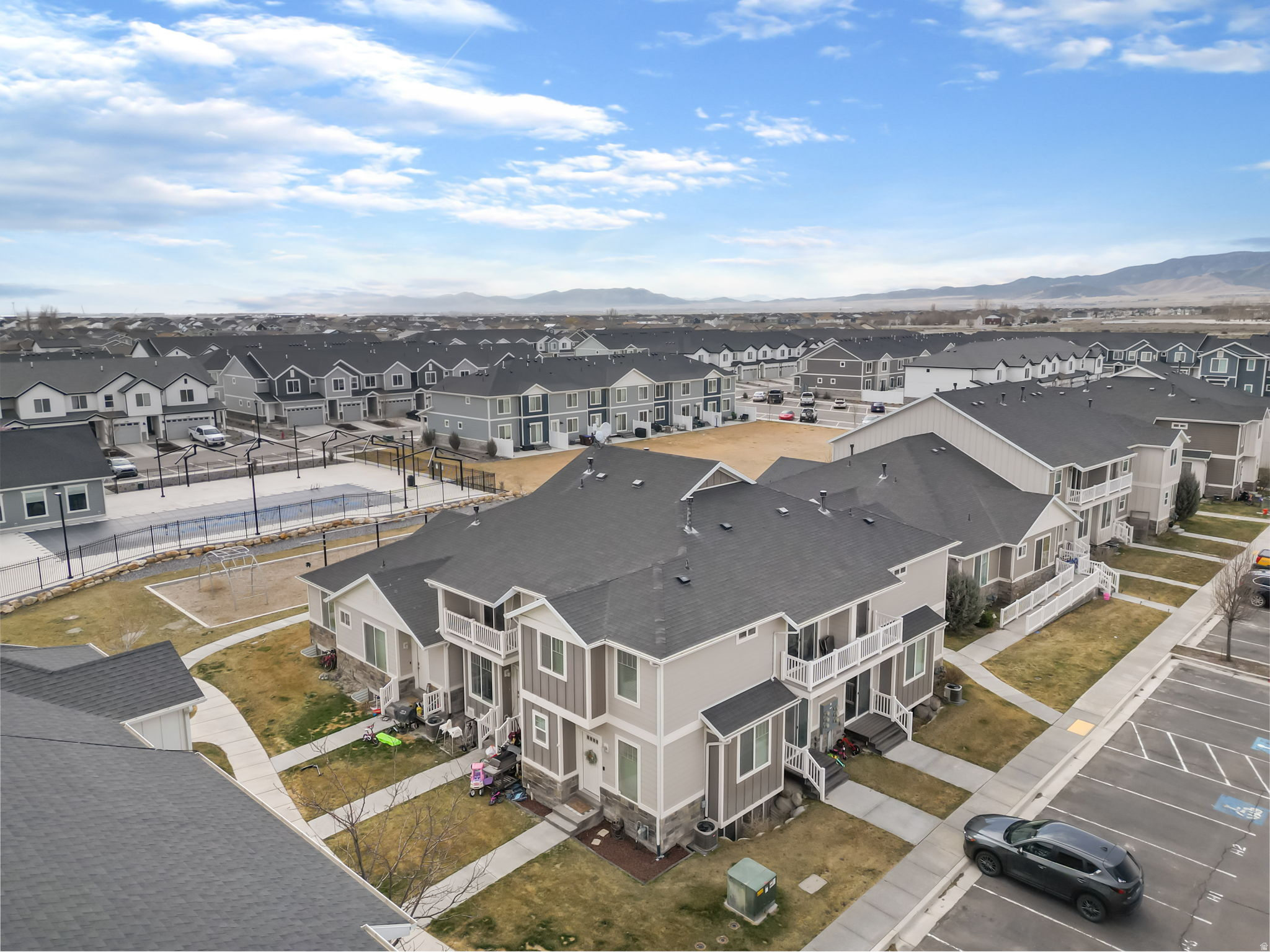 EAGLE POINT - Residential