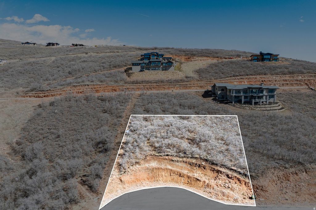 Photo of 11114 N WRANGLER CIR #41, Hideout, UT 84036 (MLS # 2143823)